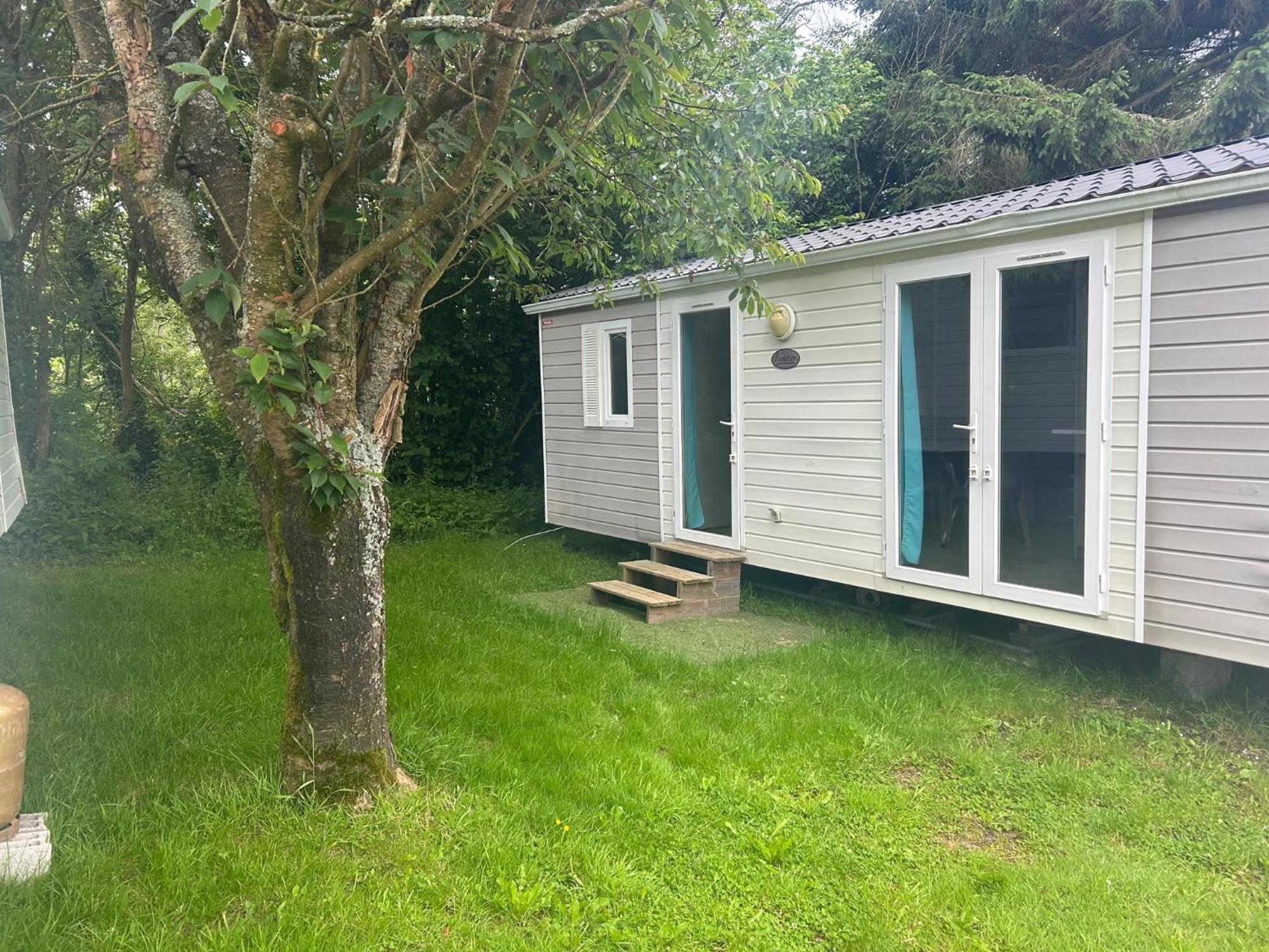 Camping La Nouvelle Aventure Audincthum Exterior photo